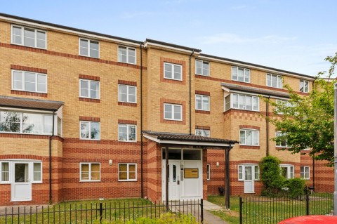 View full details for Princes Gate, High Wycombe, HP13