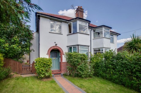 View full details for Hammersley Lane, High Wycombe, HP13