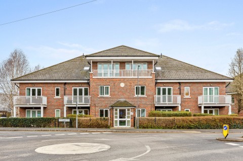 View full details for Wrights Meadow Road, Rollings House Wrights Meadow Road, HP11