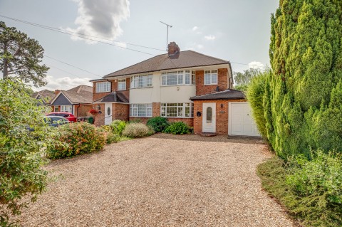 View full details for Hedsor Road, Bourne End, SL8