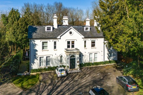 View full details for London Road, Loudwater, HP10