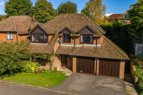 View full details for Magpie Close, Flackwell Heath, HP10
